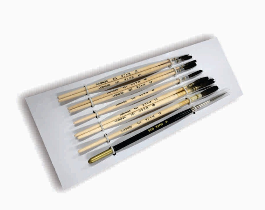 Mack Sign Painter's Shop Set